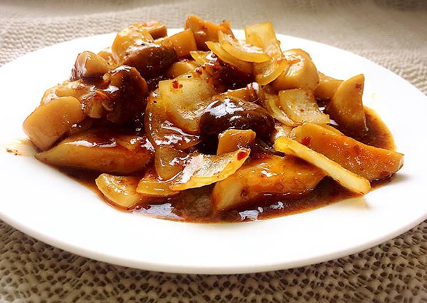 nam-dui-ga-sot-sate